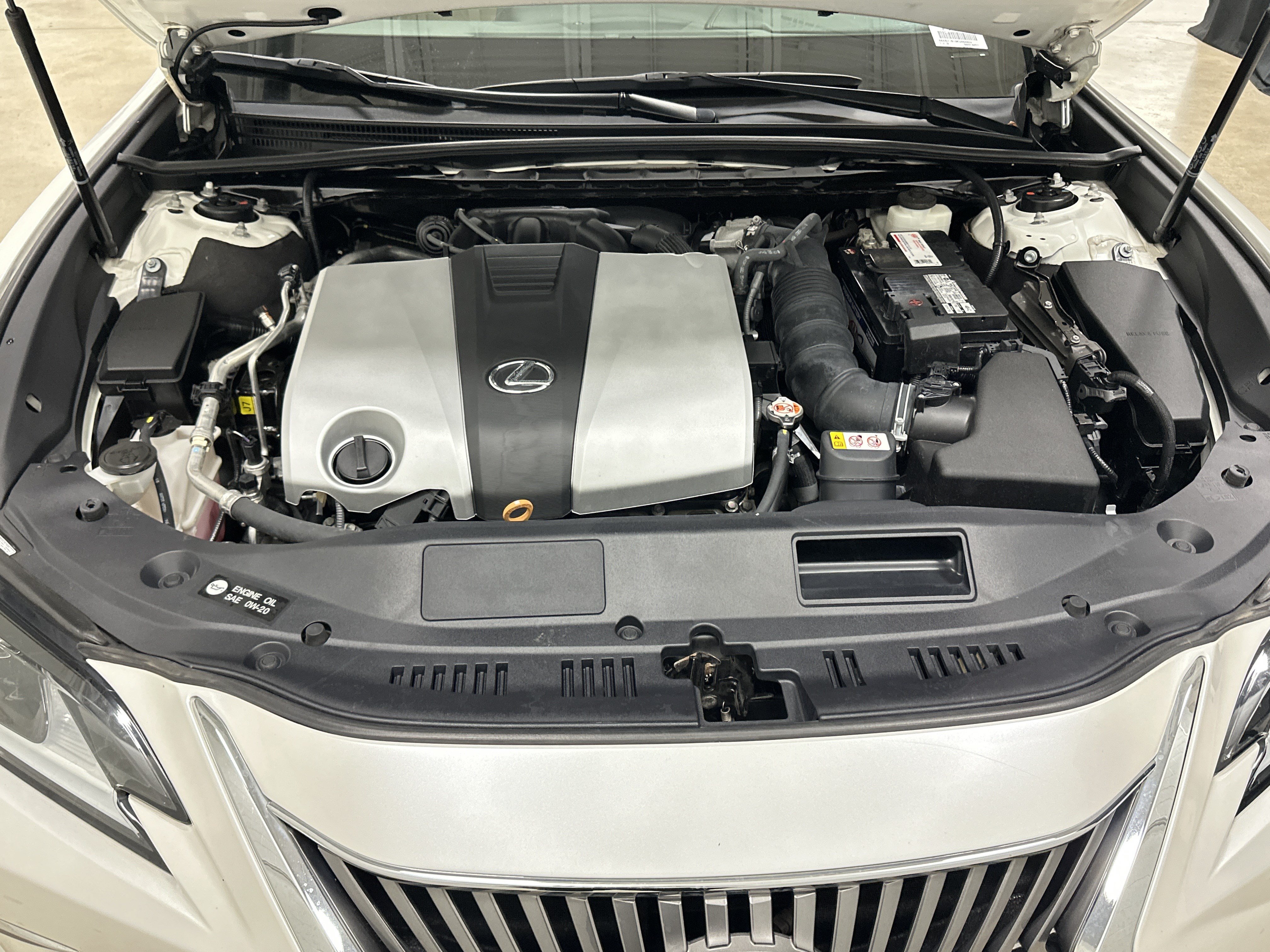 Used 2019 Lexus ES 350 w/ Premium Package FWD image 34