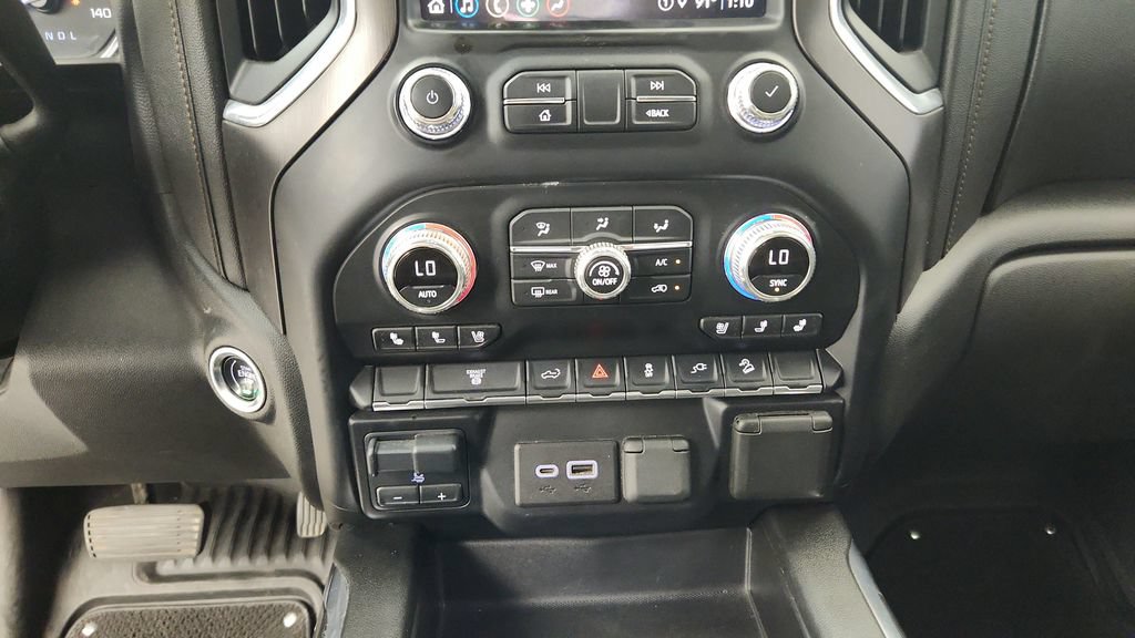 Used 2021 GMC Sierra 2500 AT4 AWD/4WD image 31