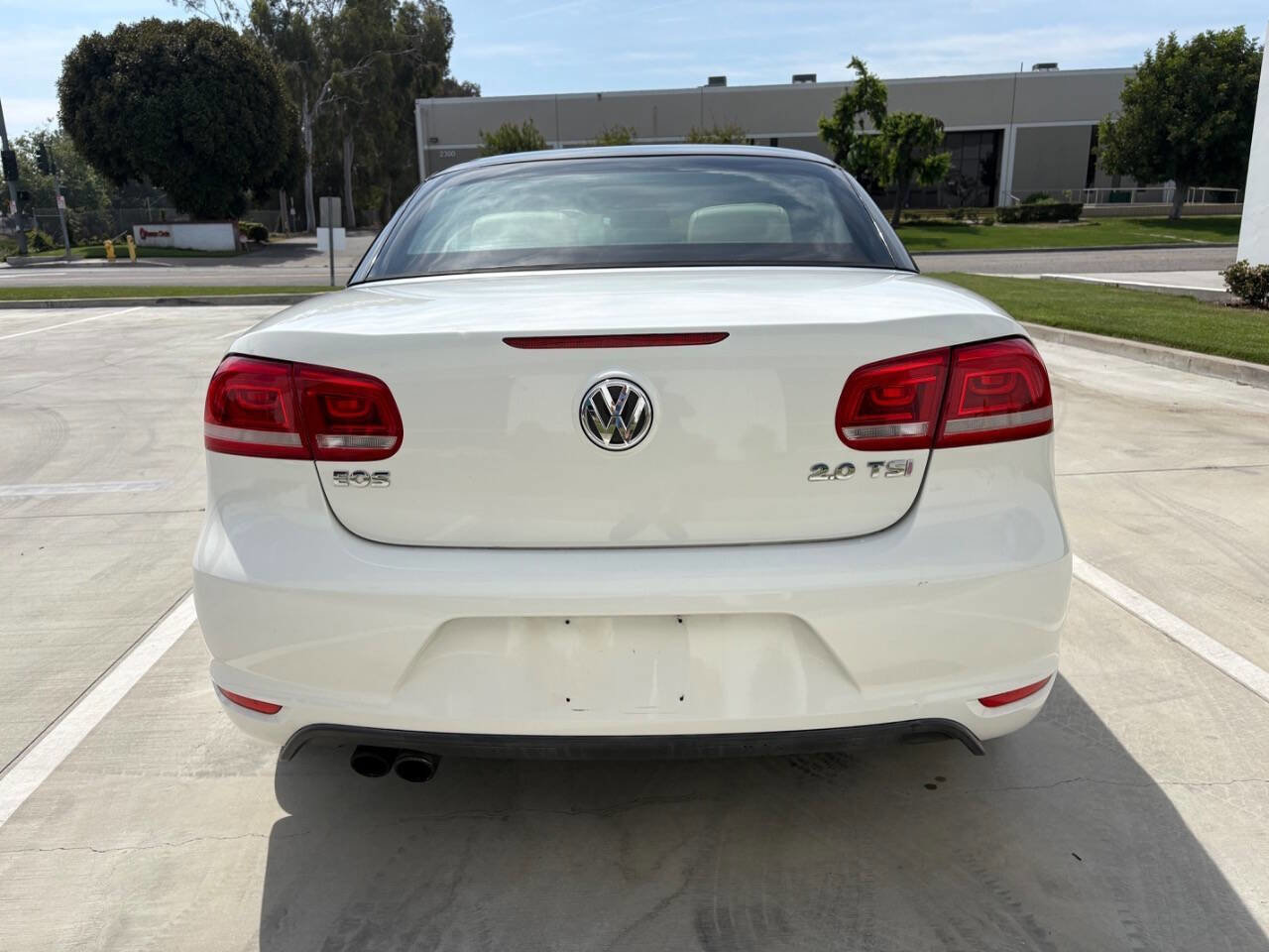 Used 2013 Volkswagen Eos Komfort image 5