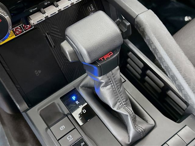 Used 2025 Toyota 4Runner TRD Off-Road image 17