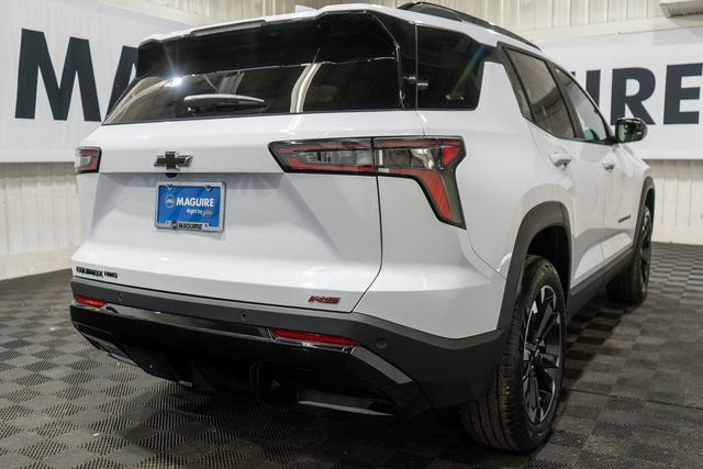 New 2026 Chevrolet Equinox RS AWD/4WD image 5