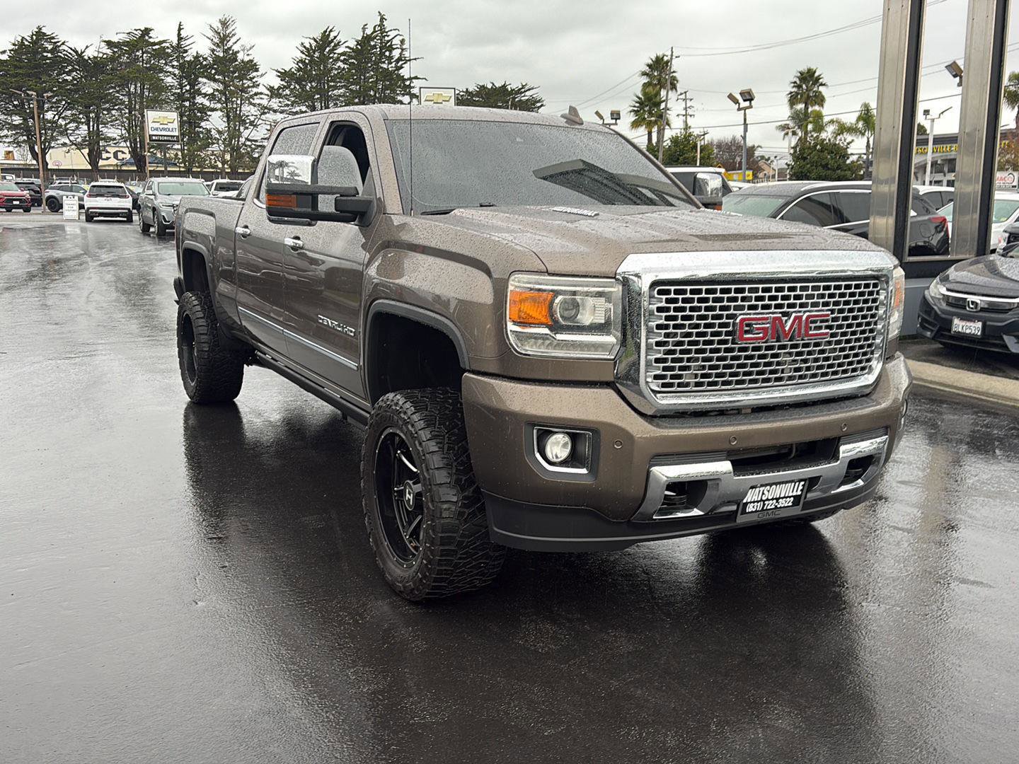 Used 2015 GMC Sierra 3500 Denali w/ Duramax Plus Package image 3