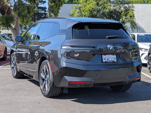 Certified 2024 BMW iX xDrive50 w/ Sport Package AWD/4WD image 8
