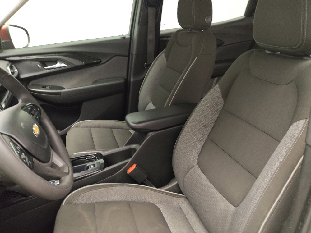 Used 2021 Chevrolet TrailBlazer LT w/ Convenience Package image 17