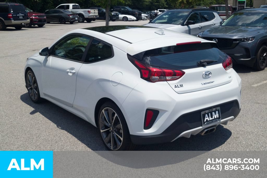 Used 2019 Hyundai Veloster 2.0 Premium FWD image 9