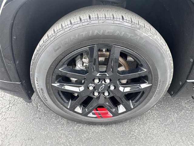 Used 2023 Chevrolet Traverse Premier w/ Redline Edition AWD/4WD image 33