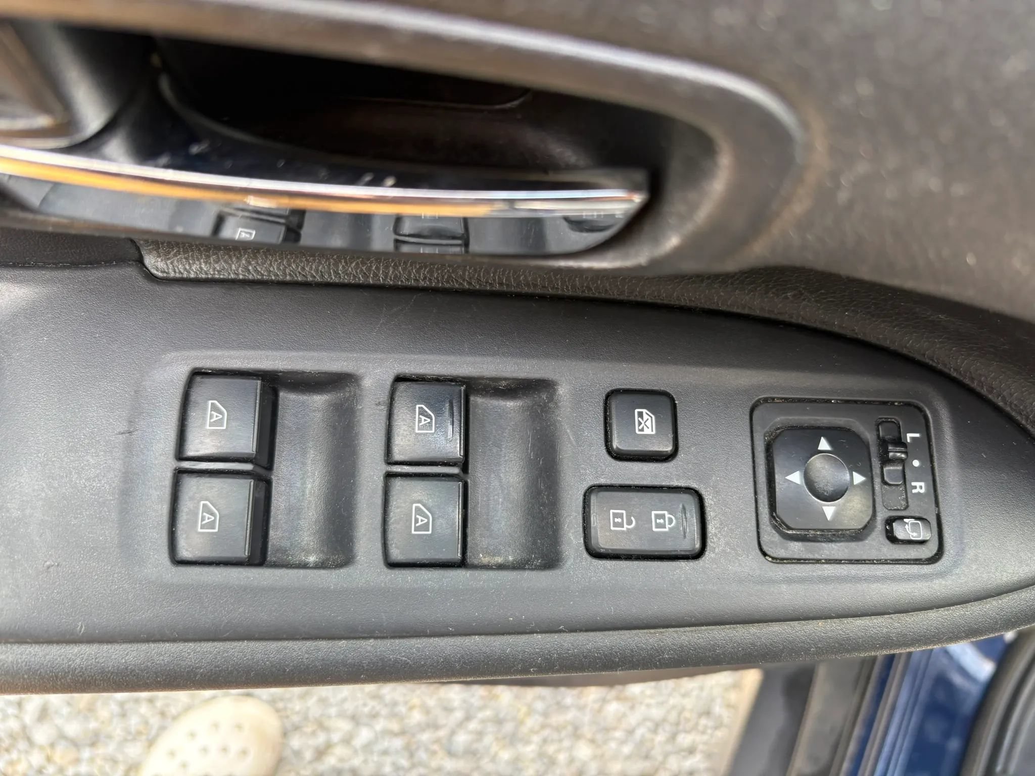 Used 2020 Mitsubishi Outlander SEL AWD/4WD image 24