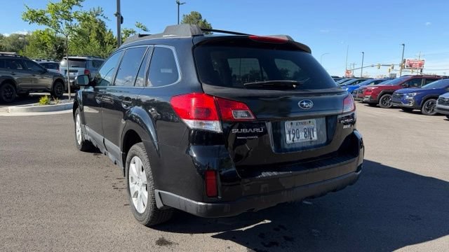 Used 2012 Subaru Outback 2.5i Premium w/ All-Weather Pkg AWD/4WD image 3