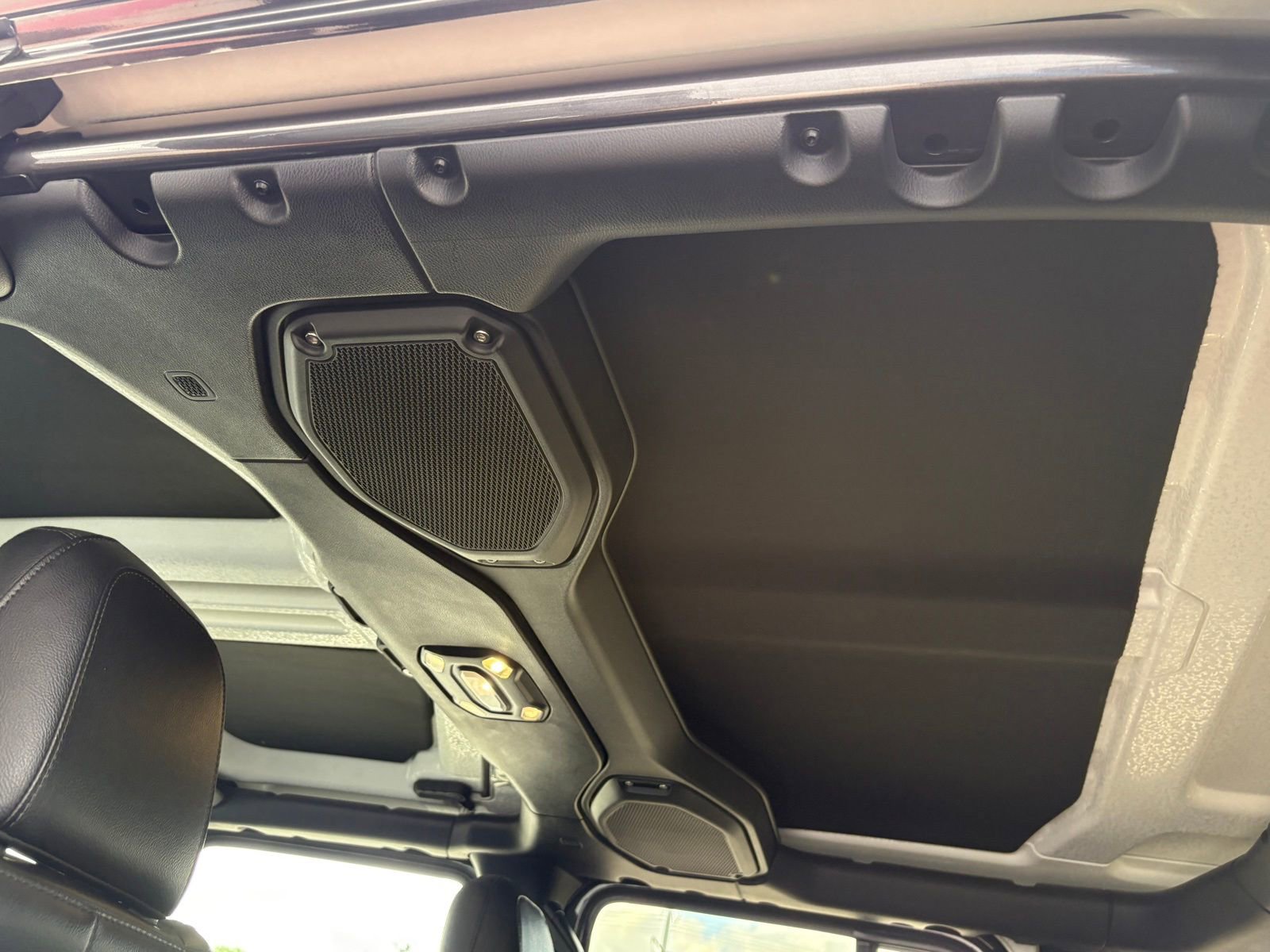 Used 2021 Jeep Wrangler Unlimited Rubicon w/ Dual Top Group image 47