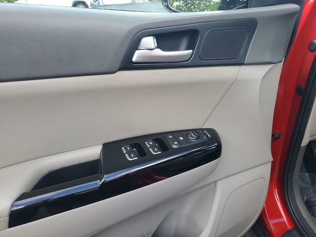 Used 2019 Kia Sportage EX FWD image 11
