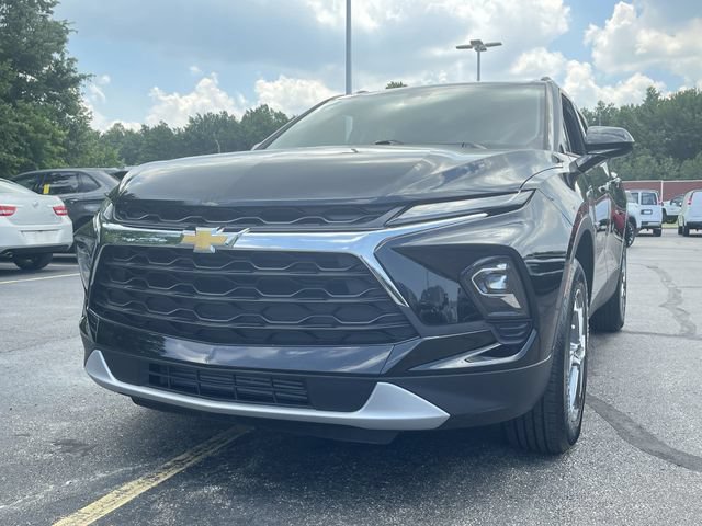 Certified 2024 Chevrolet Blazer LT w/ Convenience Package FWD image 30