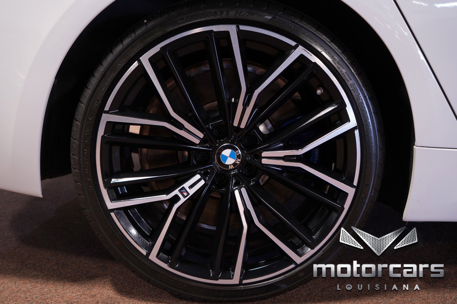 Used 2022 BMW 540i w/ M Sport Package RWD image 22