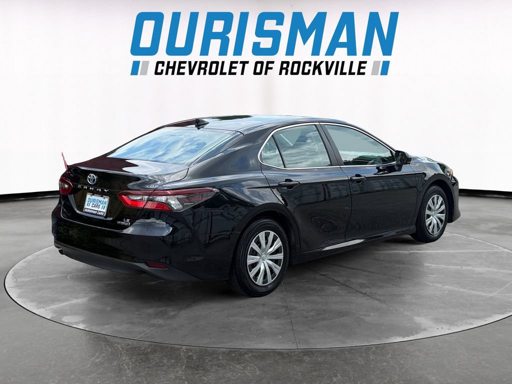 Used 2022 Toyota Camry LE FWD image 6