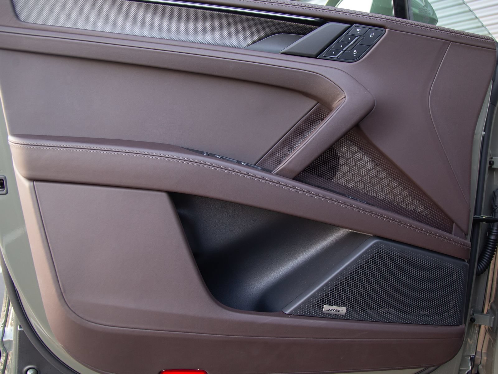 New 2026 Porsche Cayenne Turbo AWD/4WD image 14