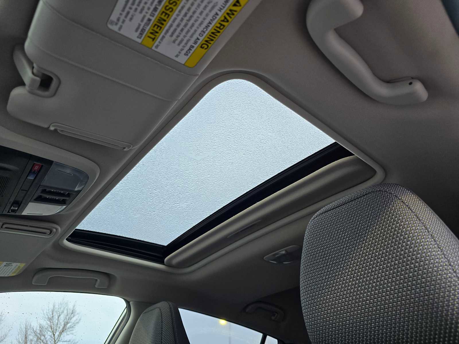 Used 2024 Subaru Crosstrek 2.0i Premium image 25