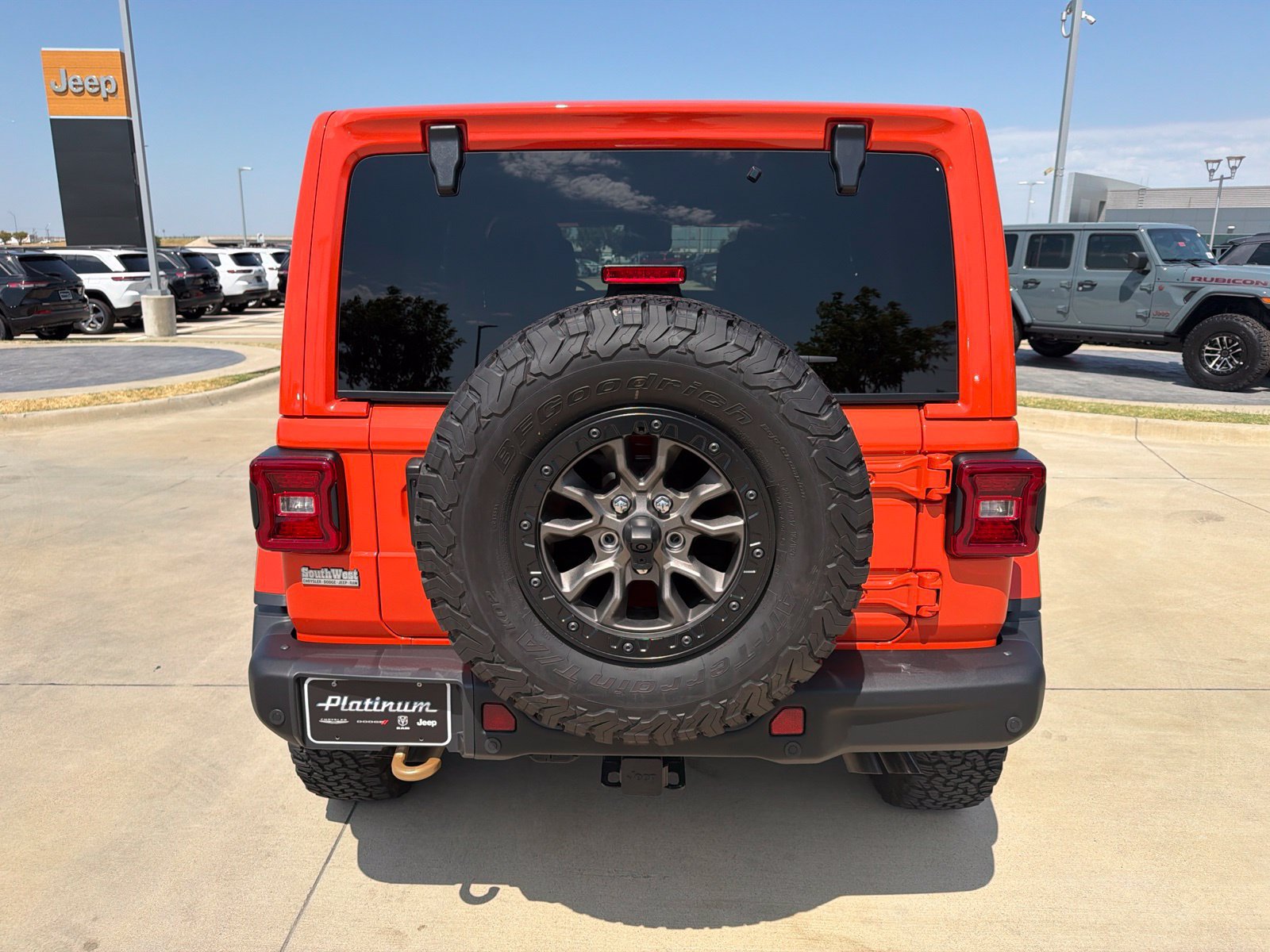 Used 2023 Jeep Wrangler Unlimited Rubicon 392 w/ Trailer Tow Package AWD/4WD image 4