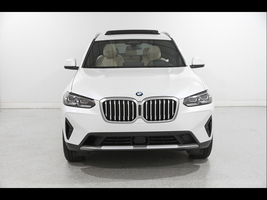 Certified 2024 BMW X3 xDrive30i w/ Premium Package AWD/4WD image 2