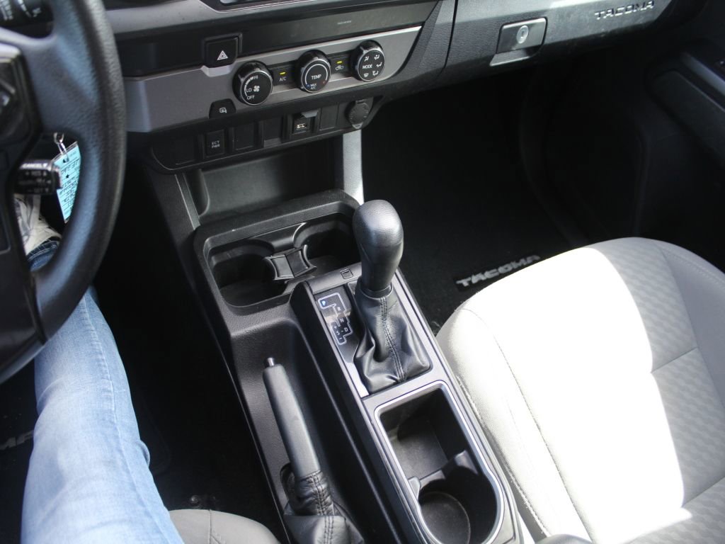 Used 2021 Toyota Tacoma SR w/ SR Convenience Package image 22