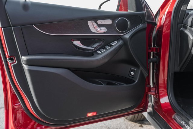 Certified 2022 Mercedes-Benz GLC 300 4MATIC image 30