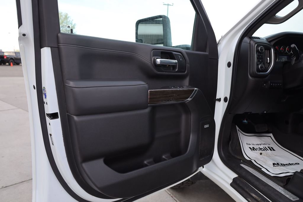 Used 2021 Chevrolet Silverado 2500 LT image 10
