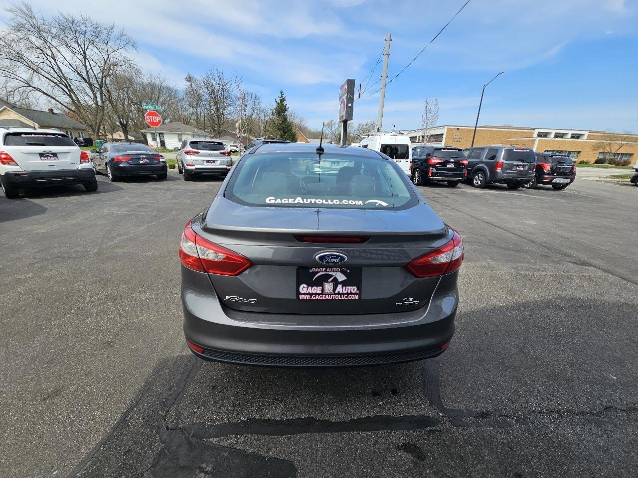 Used 2014 Ford Focus SE image 9