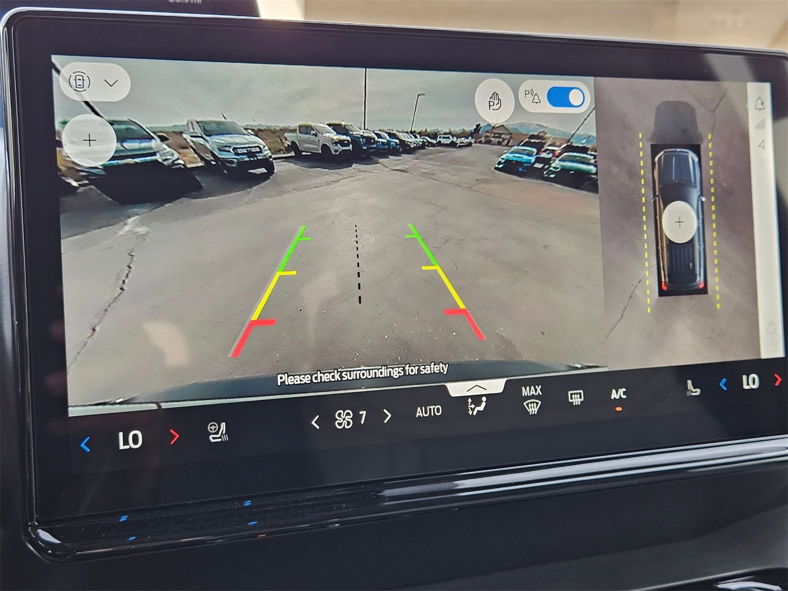 New 2025 Ford Expedition Platinum w/ Driver's Package image 17