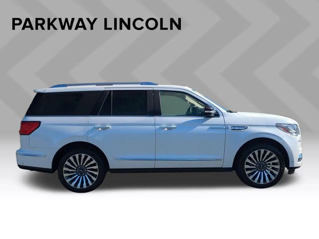 Used 2018 Lincoln Navigator Reserve w/ Technology Package AWD/4WD image 6