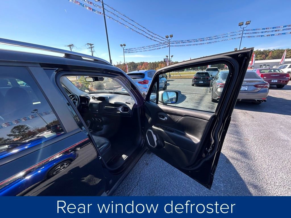 Used 2017 Jeep Renegade Limited image 24