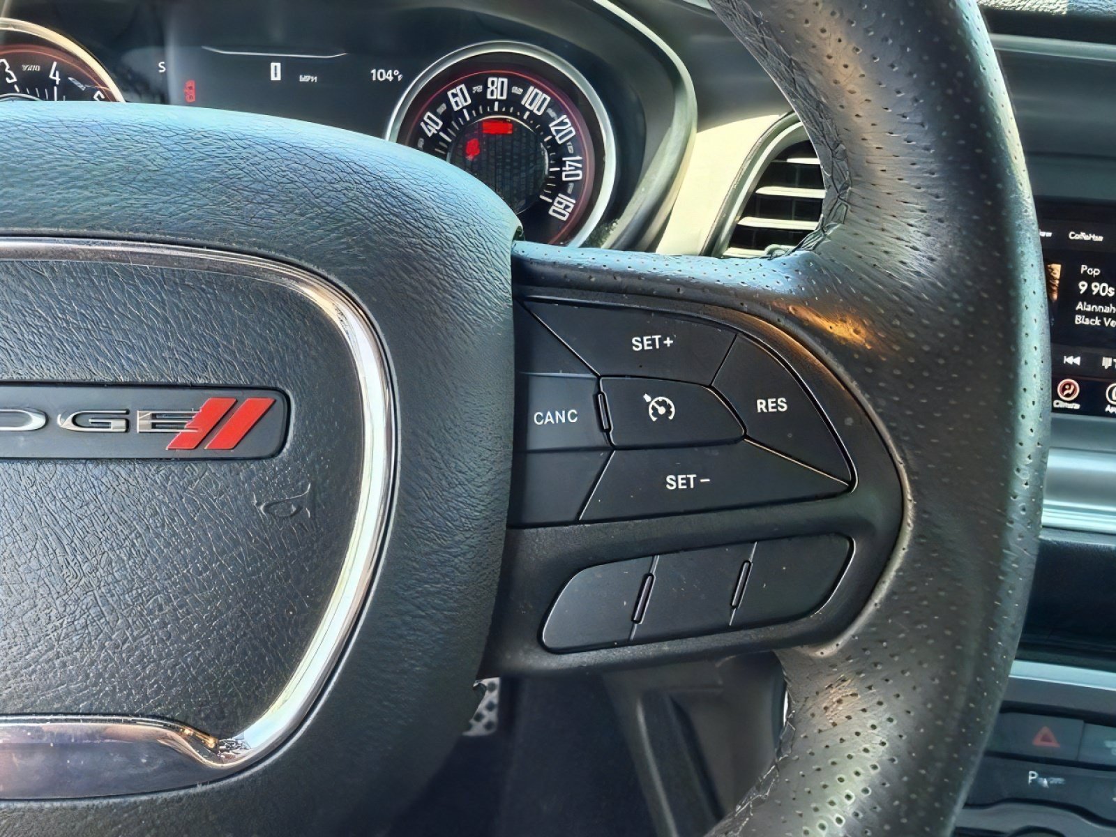 Used 2022 Dodge Challenger R/T RWD image 33