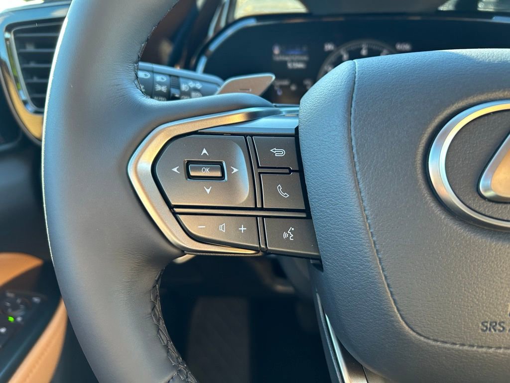 Used 2026 Lexus NX 350 AWD image 14