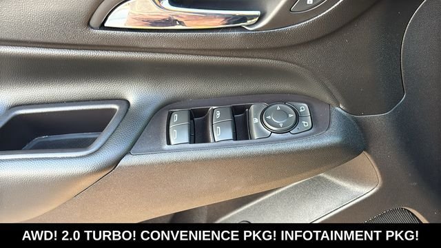 Used 2020 Chevrolet Equinox LT AWD/4WD image 10