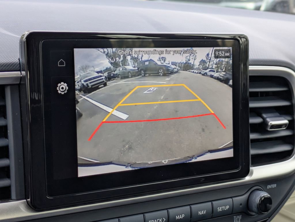 Certified 2025 Hyundai Venue Limited image 21