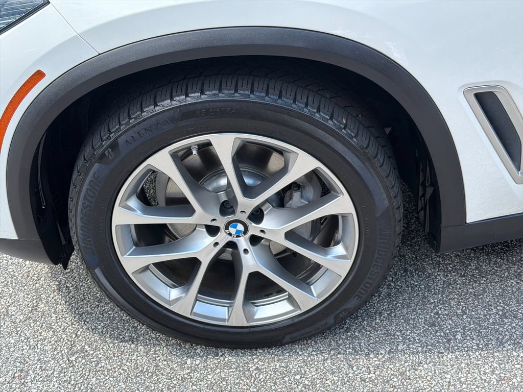 Used 2020 BMW X5 sDrive40i w/ Premium Package RWD image 11