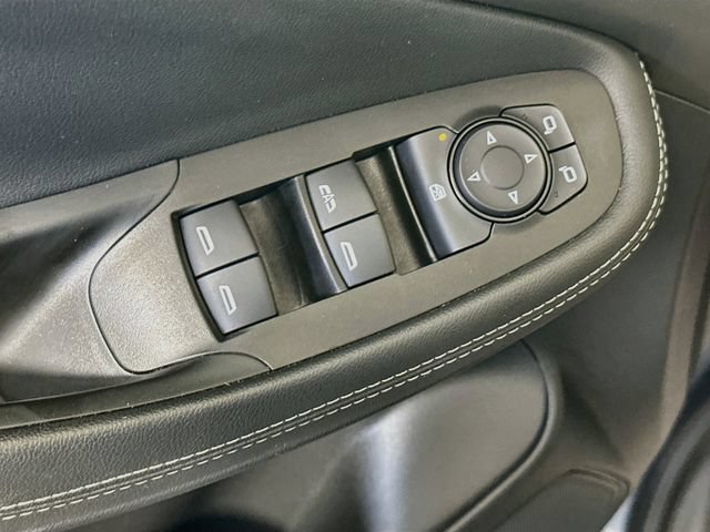 Used 2022 Buick Encore GX Preferred w/ Cold Weather Comfort Package AWD/4WD image 19