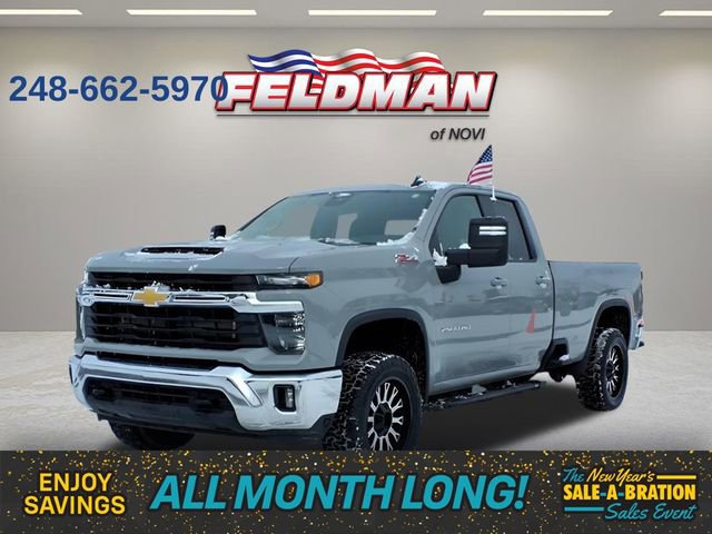 Used 2024 Chevrolet Silverado 2500 LT image 1