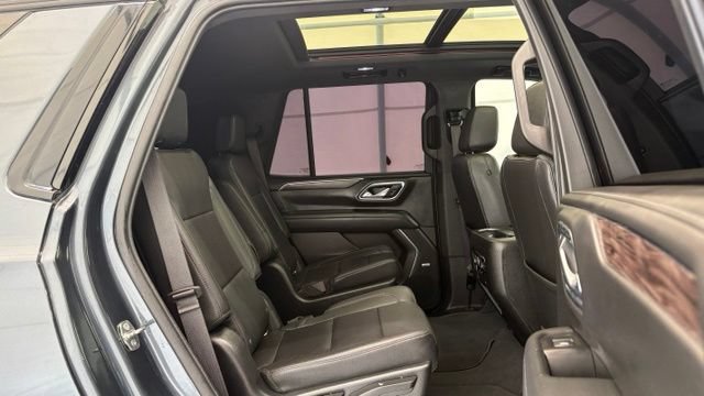 Used 2021 Chevrolet Tahoe Z71 w/ Max Trailering Package AWD/4WD image 29