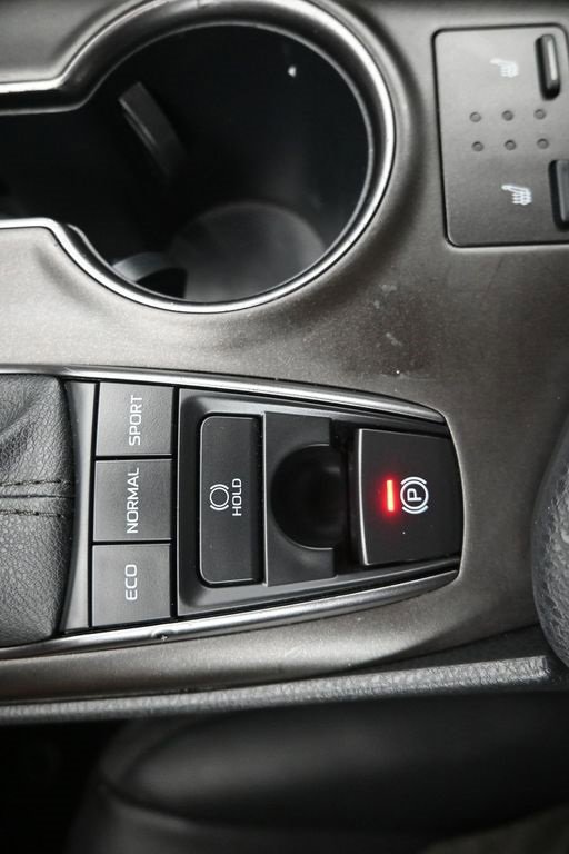 Used 2024 Toyota Camry XSE image 18