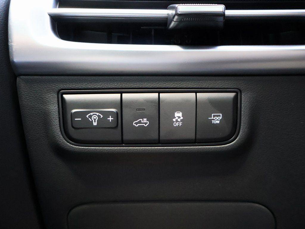 New 2025 Hyundai Santa Cruz Limited AWD/4WD image 32