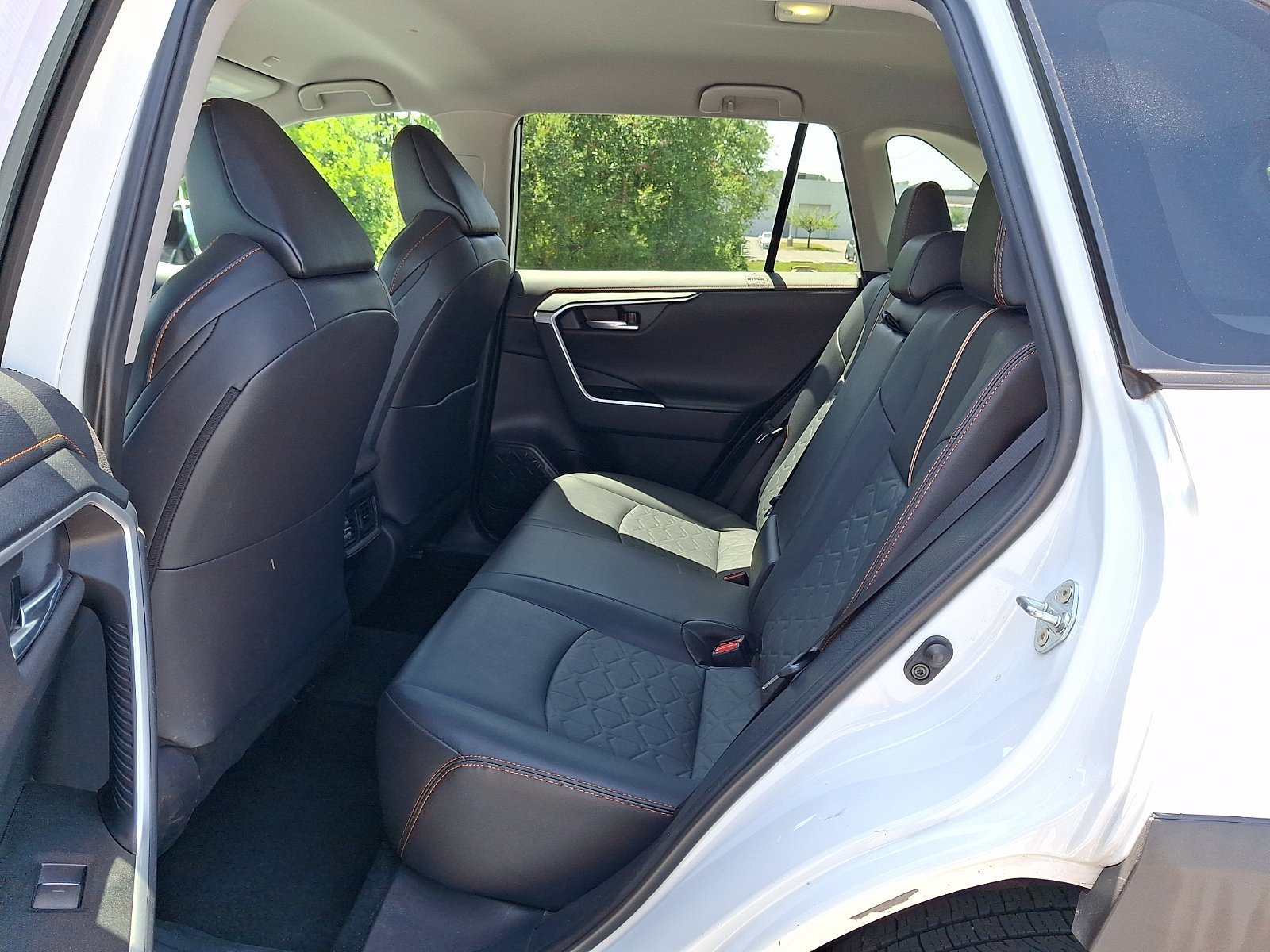Used 2024 Toyota RAV4 Adventure AWD/4WD image 11