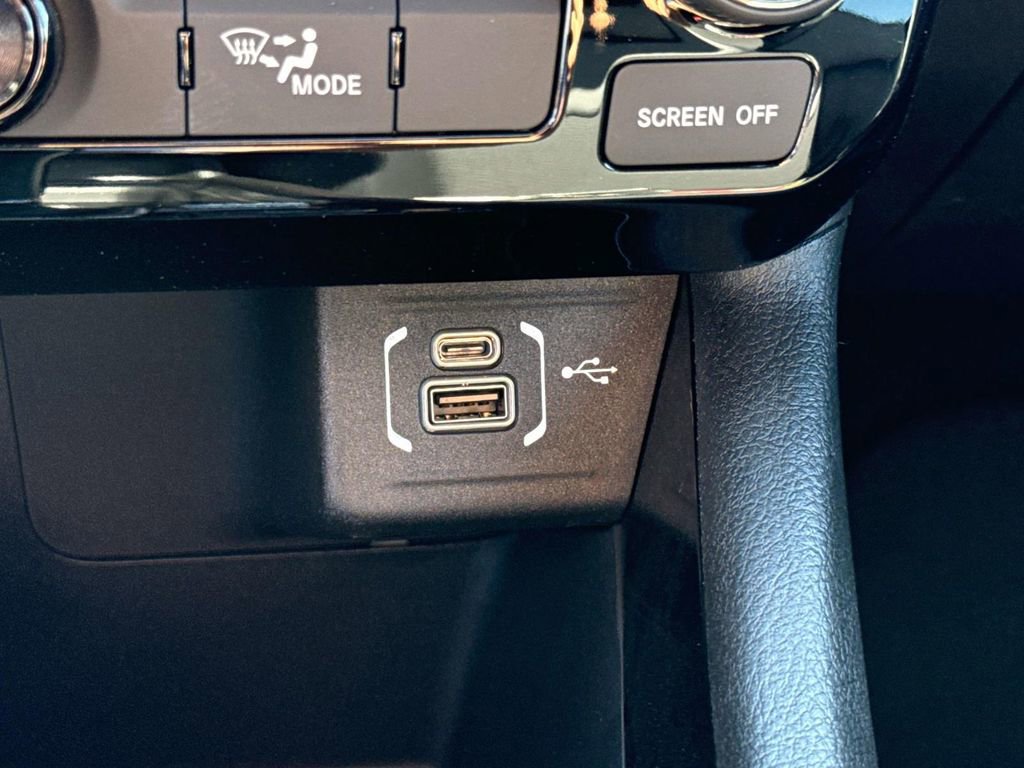 New 2026 Jeep Compass Latitude image 28