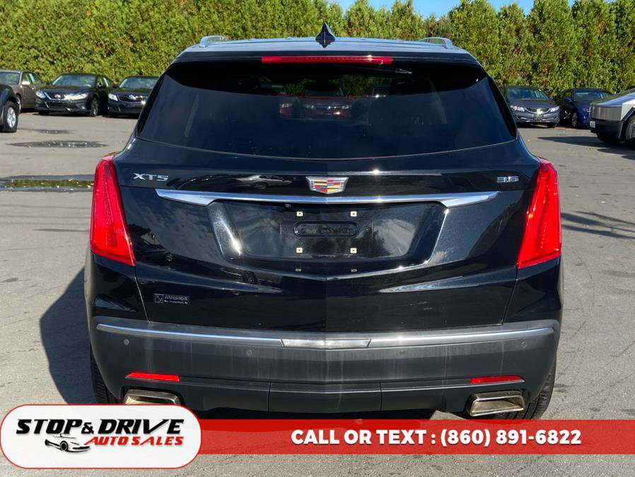 Used 2017 Cadillac XT5 Luxury image 4