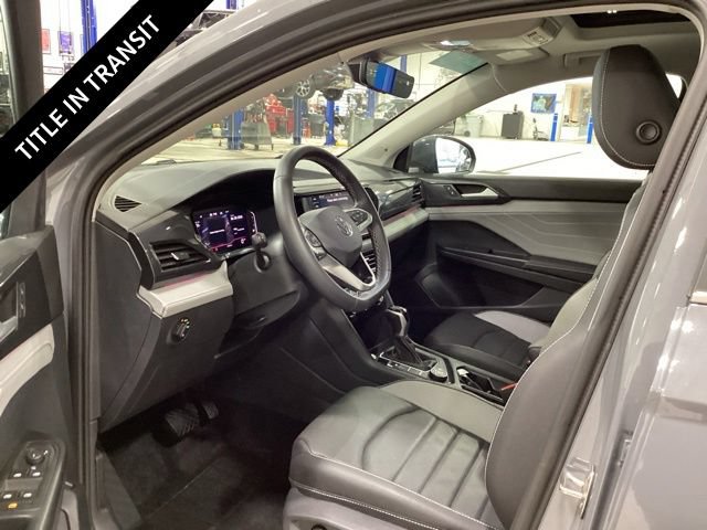 Certified 2024 Volkswagen Taos SEL AWD/4WD image 10