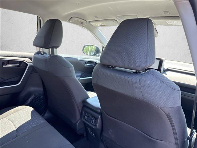 Certified 2025 Toyota RAV4 XLE FWD image 26