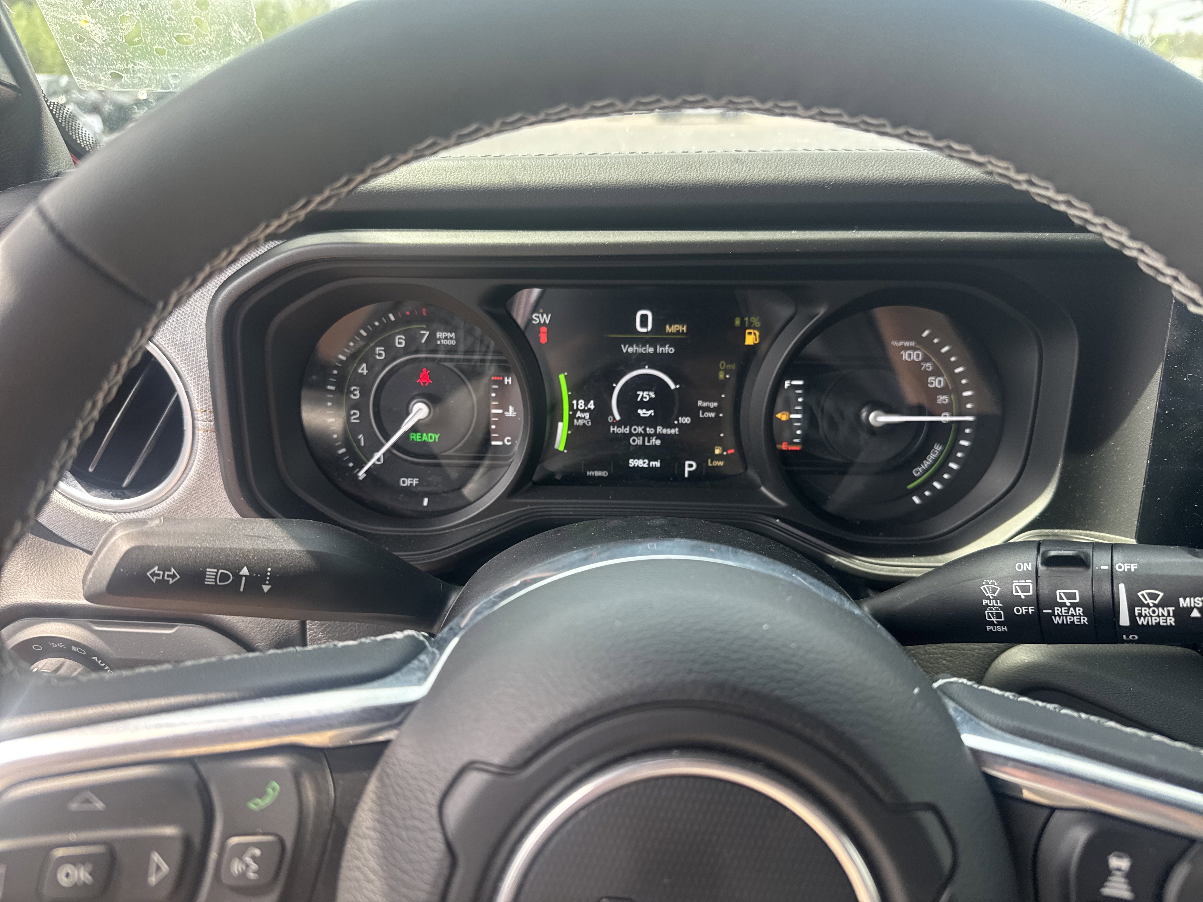 Used 2025 Jeep Wrangler Unlimited Sahara w/ Safety Group AWD/4WD image 20