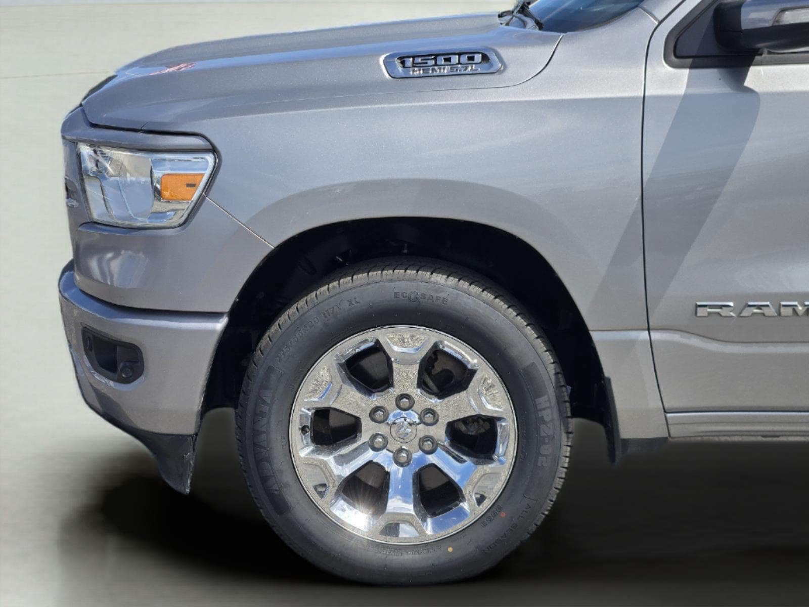 Used 2020 RAM 1500 Lone Star RWD image 9
