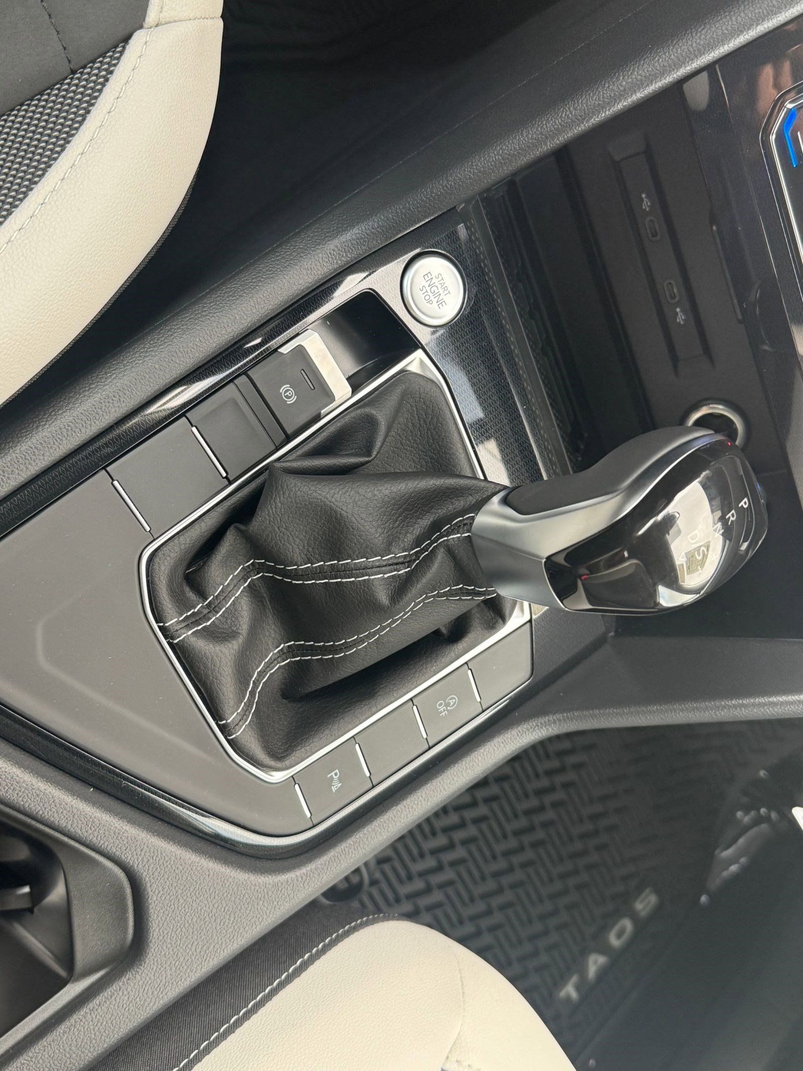 New 2026 Volkswagen Taos S image 16