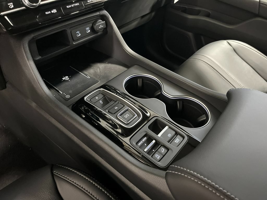 New 2026 Honda Pilot Touring image 19