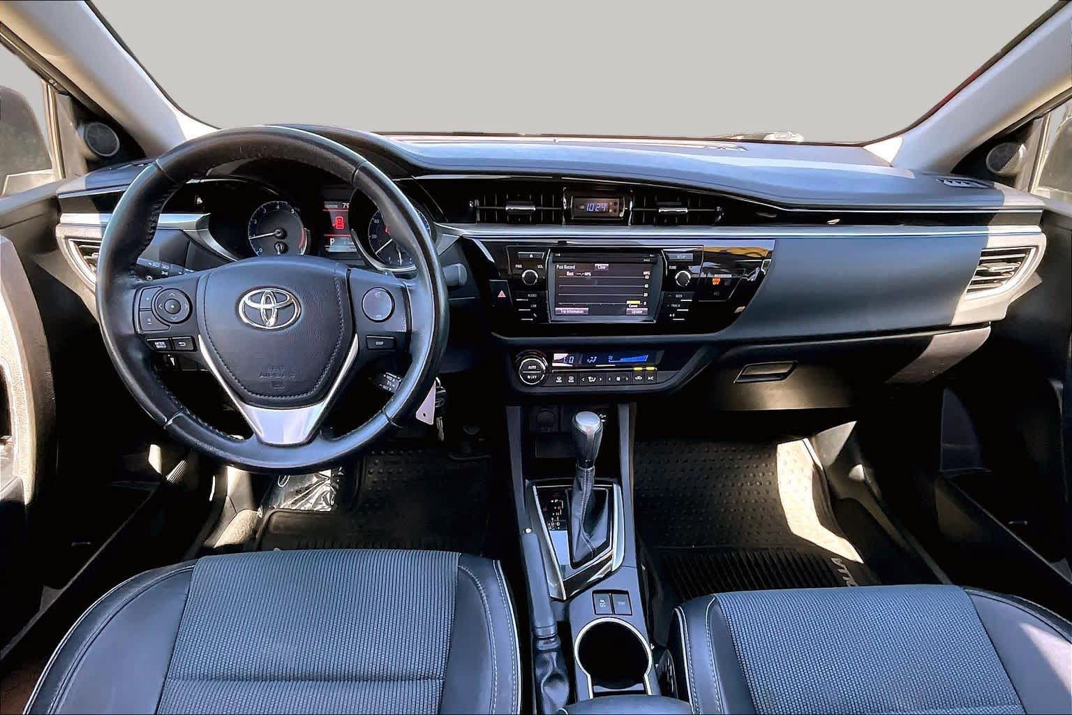 Used 2015 Toyota Corolla S w/ Body Protection Package #1 FWD image 15