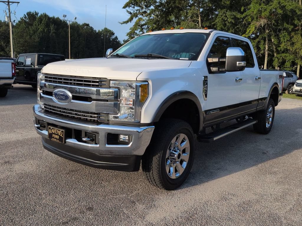 Used 2017 Ford F250 Lariat w/ Lariat Ultimate Package AWD/4WD image 8