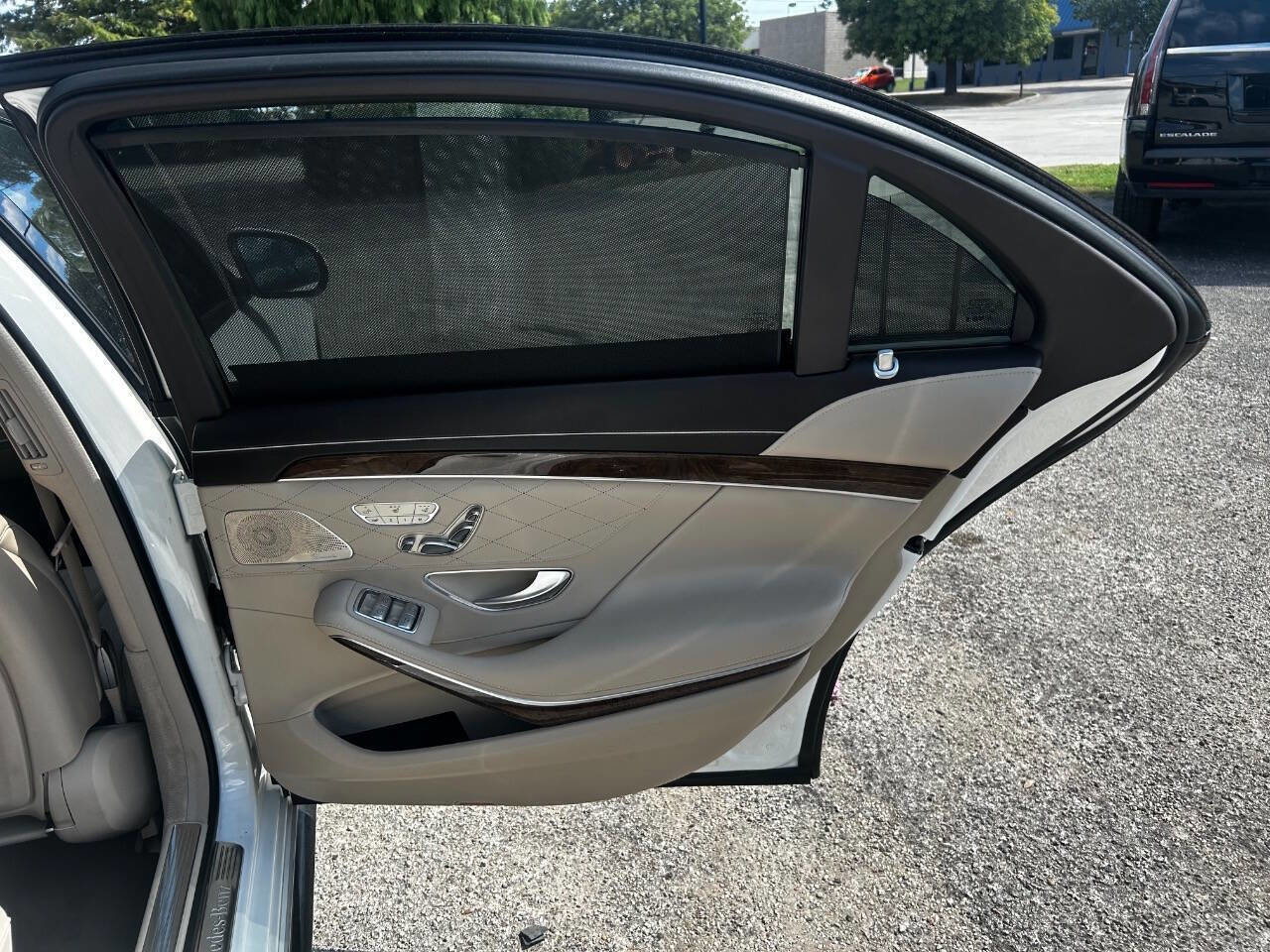 Used 2017 Mercedes-Benz S 550 Sedan image 13